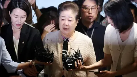 Disputed Church Figure Denies Gift-giving Claims Against Former South Korean First Lady